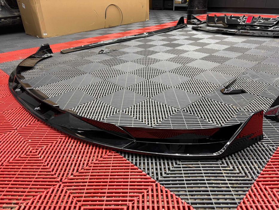Aero Kit Tesla Model 3 2023+ Lip fata + Difuzor Spate + Lip Prag +++