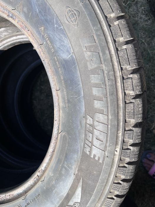 Продавам 4бр гуми 205/80R16 Michelin Latitude