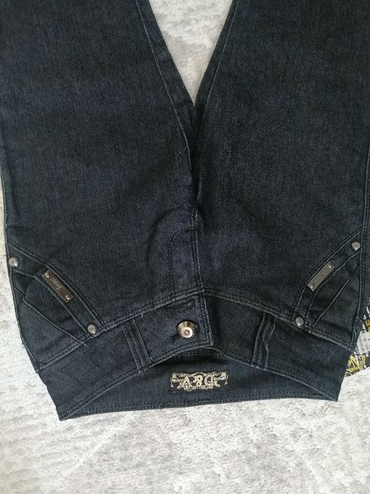 Новые джинсы на девочкк