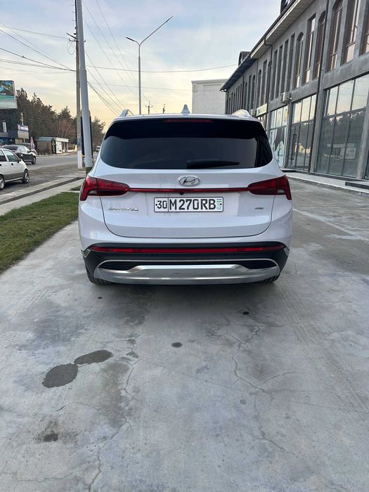 Hyundai Santa Fe  2022 yil