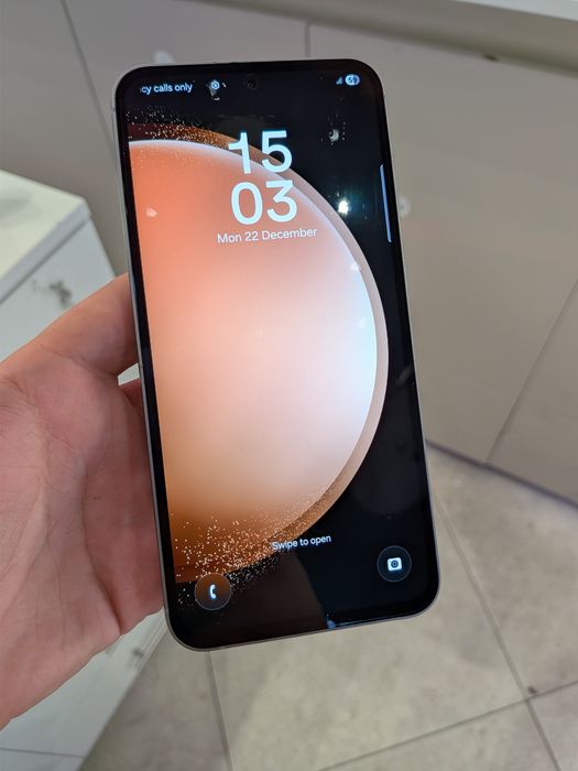 Samsung Galaxy S23 FE 5G 128GB 12GB RAM NOU Garantie !