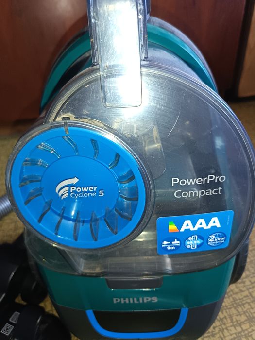 Прахосмукачка PHILIPS