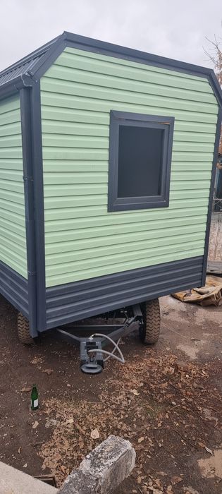 Домик на колесах новый дёшево срочно