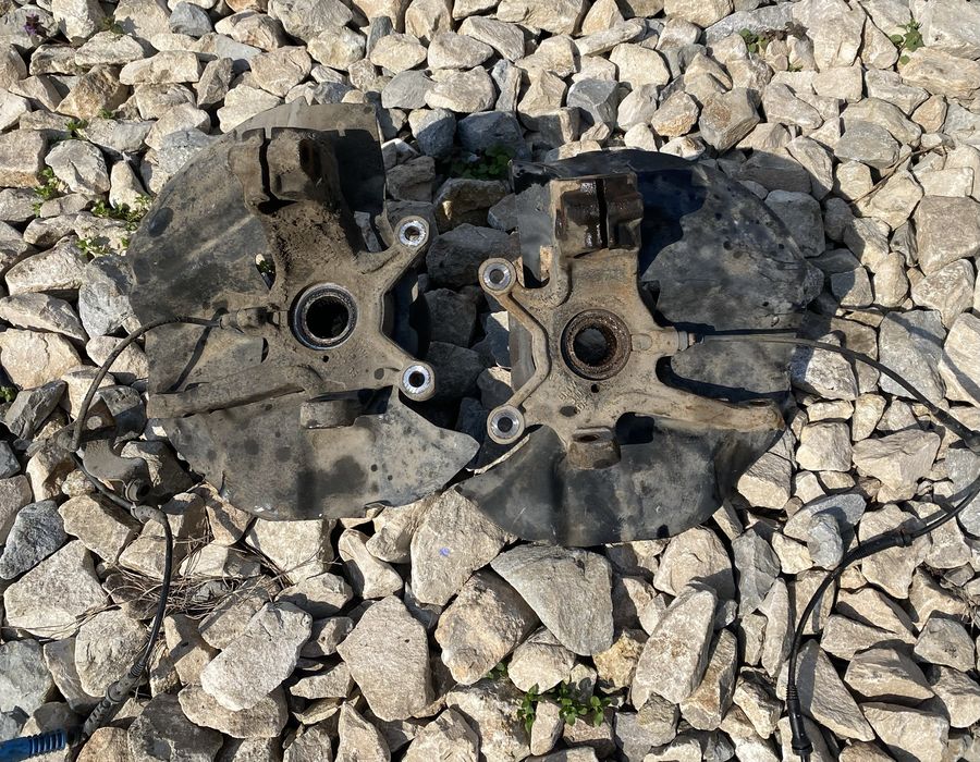 Главини за BMW E46 X-Drive в добро състояние