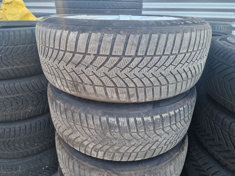 Гуми с Джанти за Мерцедес ГЛЦ w253 235/55 R19 Semperit