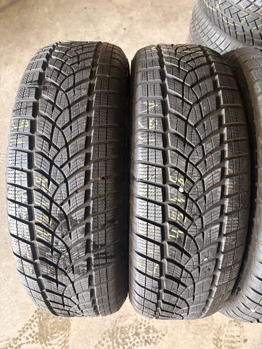 Anvelope iarna 215/70/16 GoodYear UltraGrip Performance 215 70 16 R 16