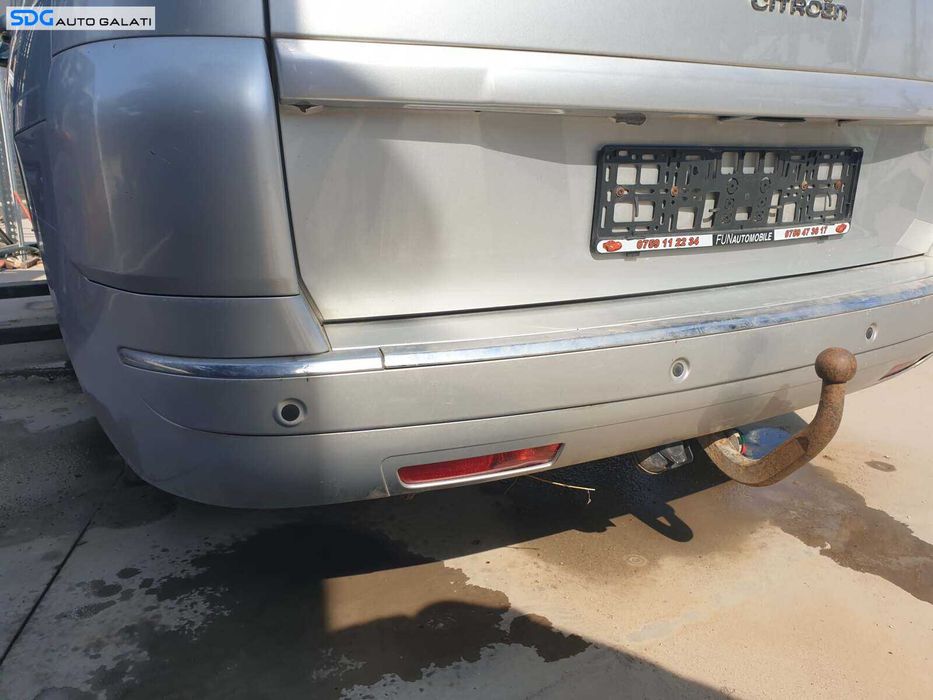 Bara Spoiler Spate cu Locas Senzori Parcare cu Imperfectiuni Citroen C4 Grand Picasso 2006 - 2013 Culoare EZR [Q3226]