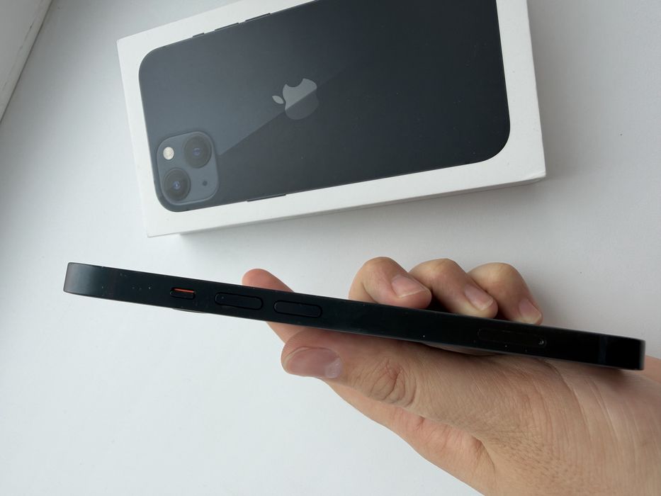 Айфон 13 128 г Черный