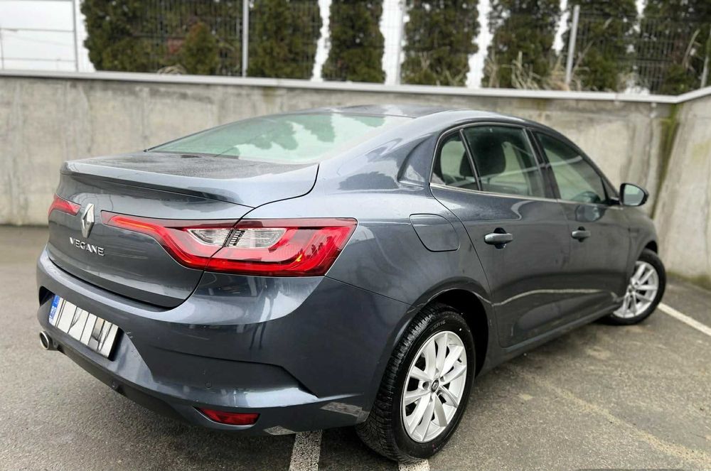 RENAULT Megane 2021 — imagine 5