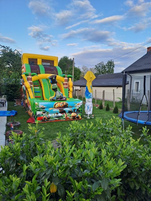 Inchiriez Tobogan Gonflabil