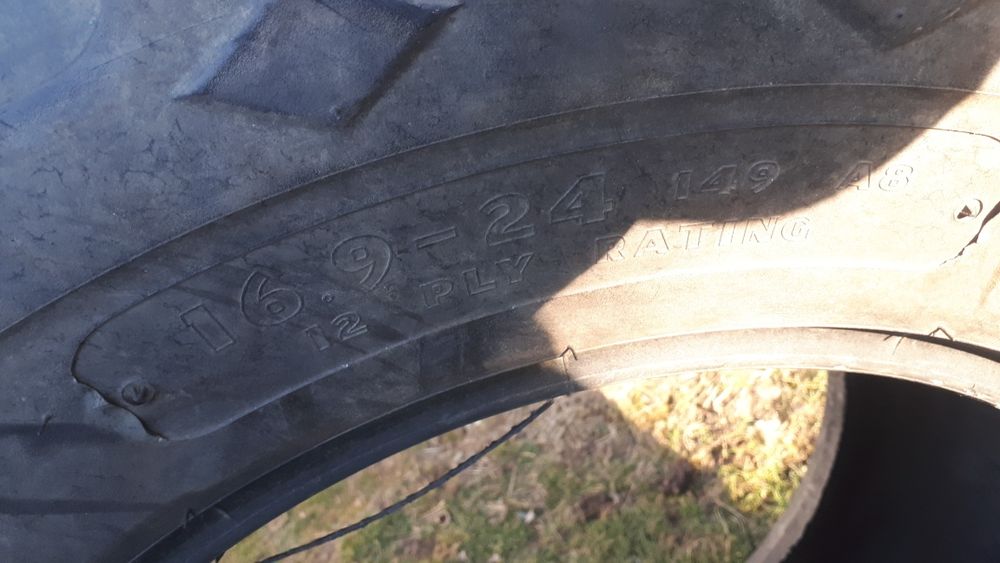 Cauciuc tractor 16,9R24 buldo