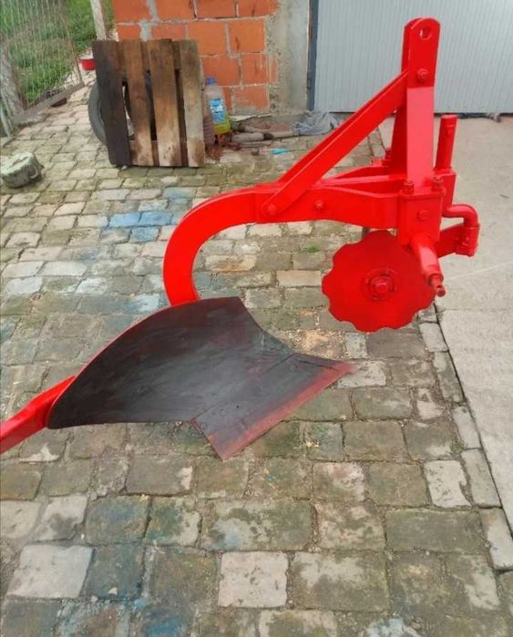 Plug 1 brazda plug tractor gradina