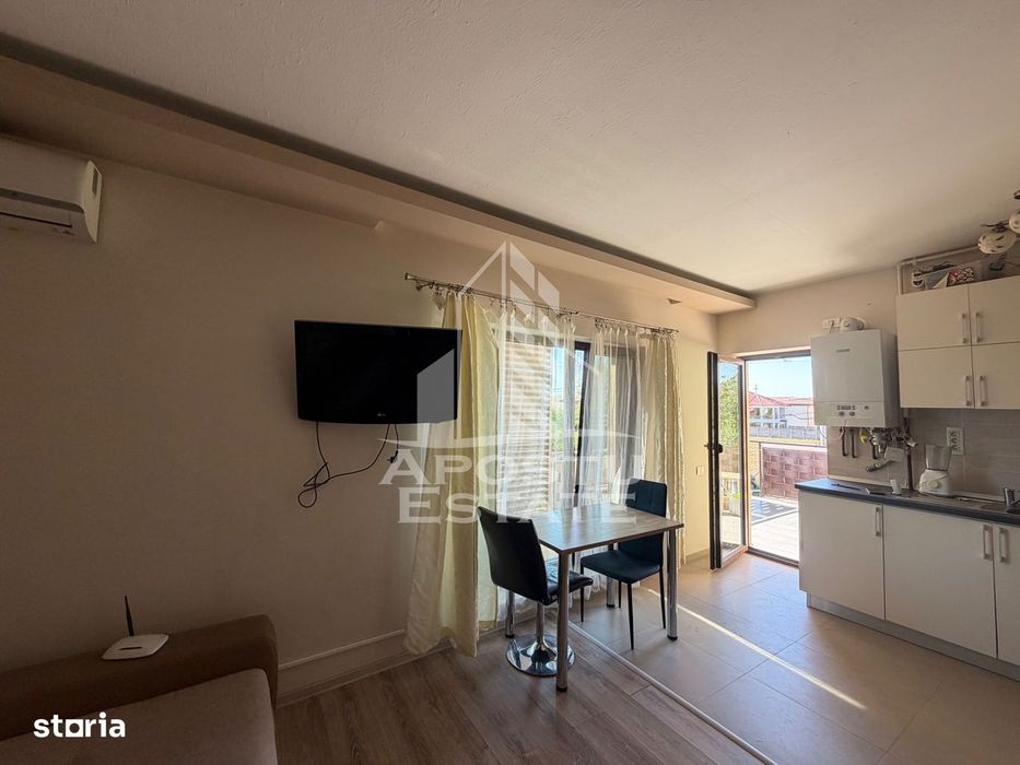 Apartament cu 3 camere de vânzare ,terasă mare, Dumbravita