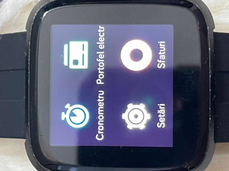 Ceas smartwatch Fitbit Versa ( FB505 )Negru