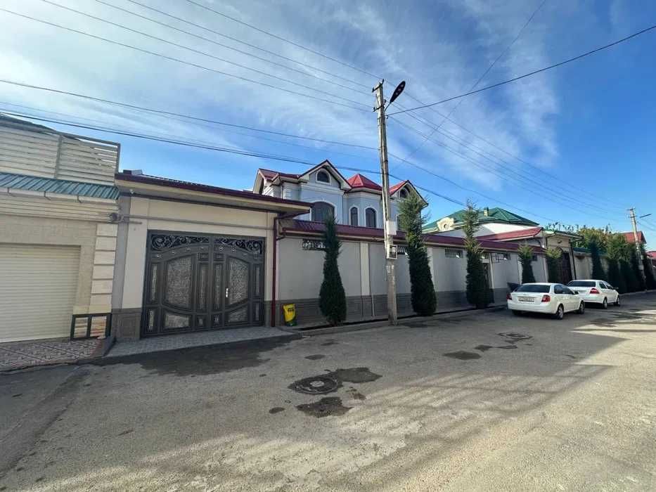 Аренда Евродома махалля Мевазор можно под офис европейская Неоклассика