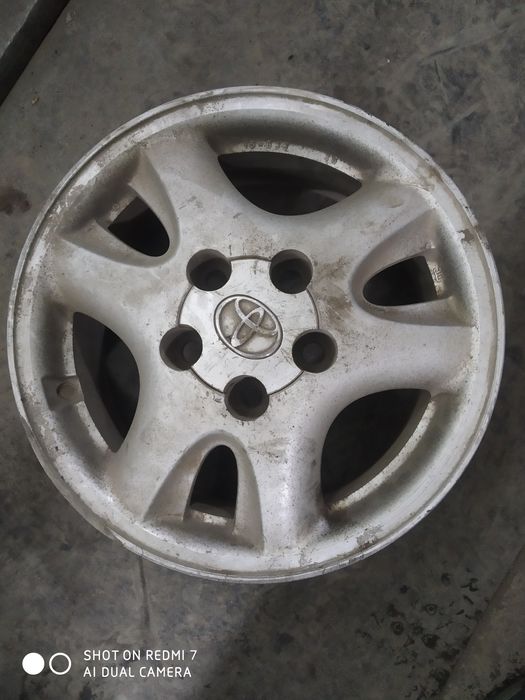 Диски комплект тоета