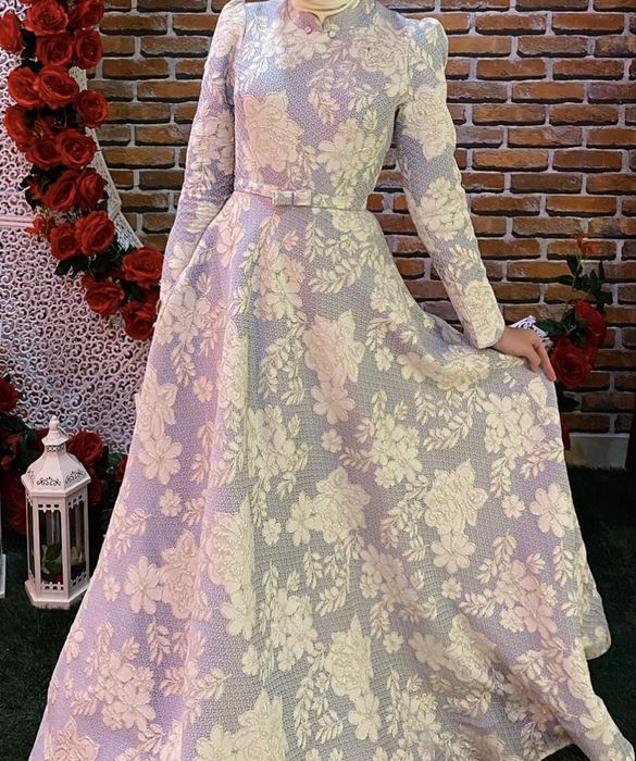 Платье идеально сшитое из тафты