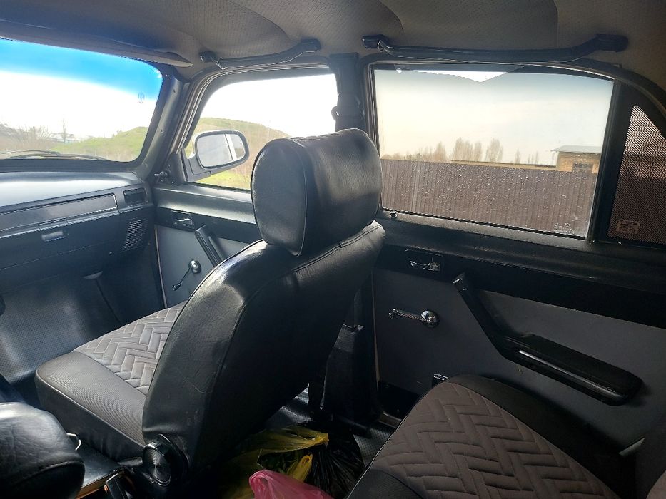 Volga 2410 sotiladi. 1989 yil