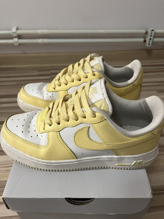 Air force 1 yellow Original nike
