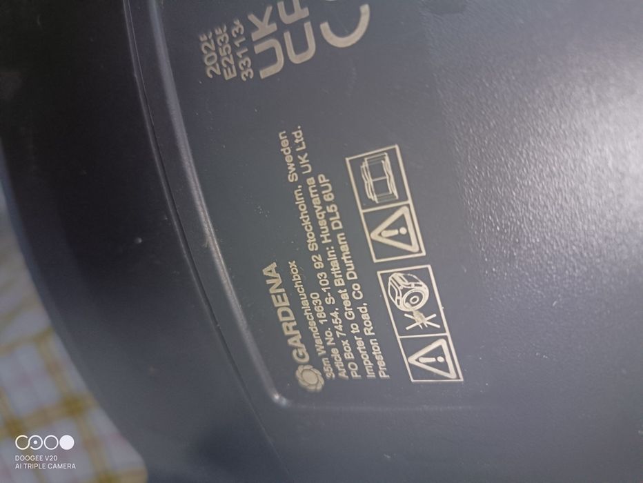 Стенна макара с маркуч Gardena - Hose Box RollUp XL, 13 mm х 35 m, с аксесоари