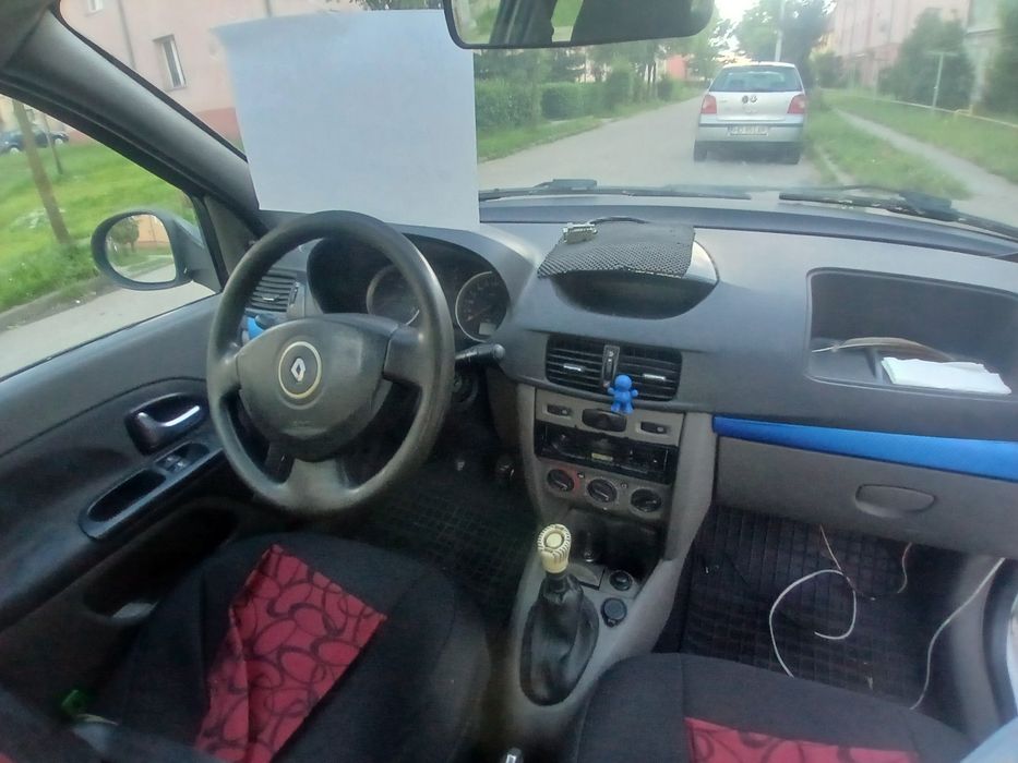 Renault Clio 2012 - GPL + benzina - 1.000 €
negociabil