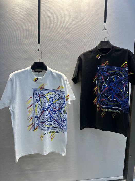 Louis Vuitton тениски — бяла и черна, размери S–XXL, нови
