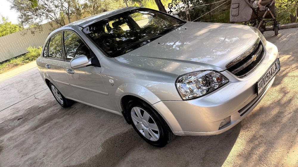 Lacetti 1,8. 2012 yil.