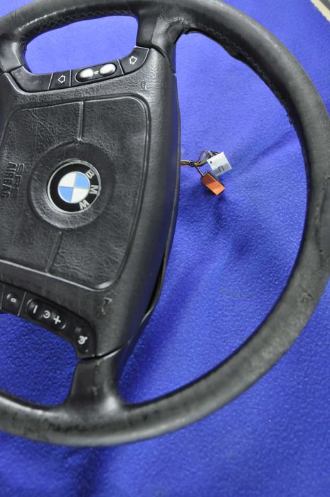 Руль BMW 5  e39 7 e38