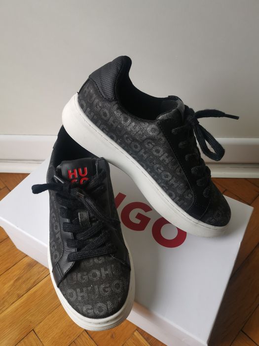 Спортни обувки HUGO 35 номер