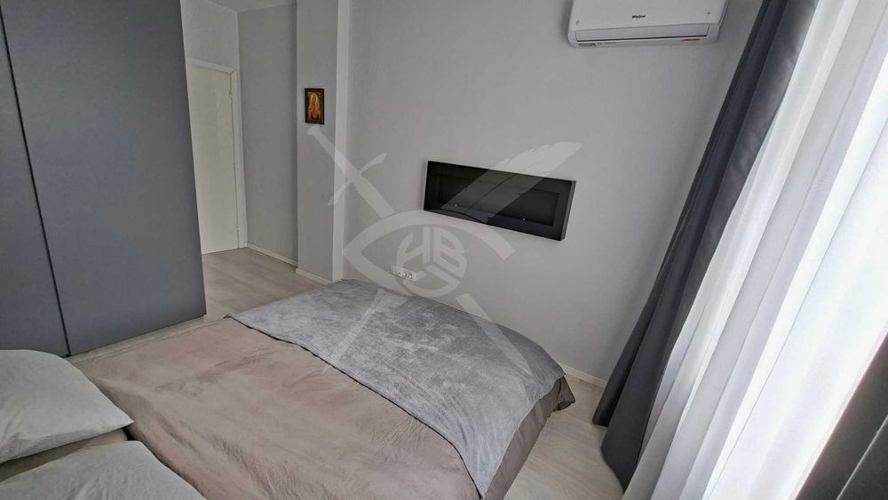 Продава се Двустаен апартамент в София, Витоша - 72 кв.м за 2515 €/кв.м - Снимка #2