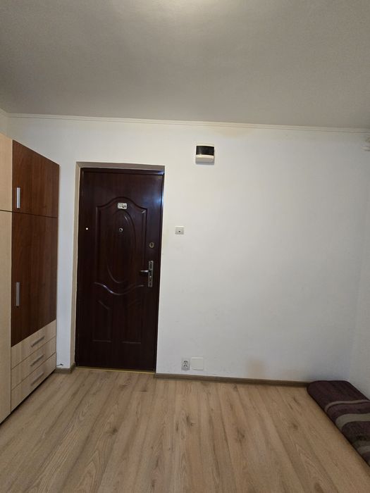Garsoniera de inchiriat Rahova Amurgului