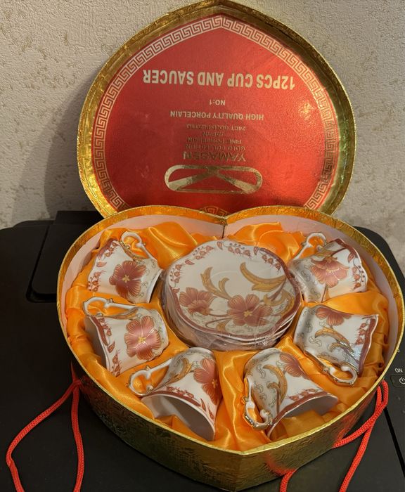 Продам абсолютно новый кофейный сервиз