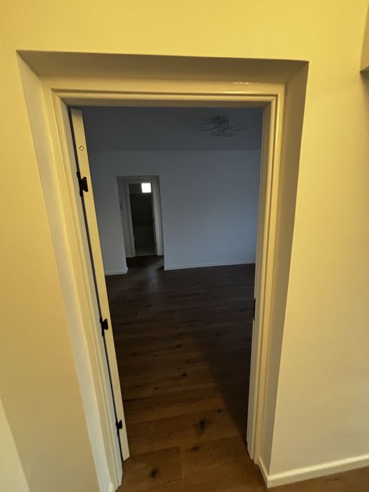 Apartament - 2 camere, renovat, prima închiriere - zona Caragiale