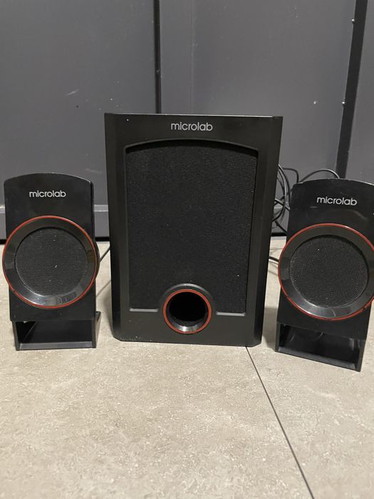 Продам колонки Microlab