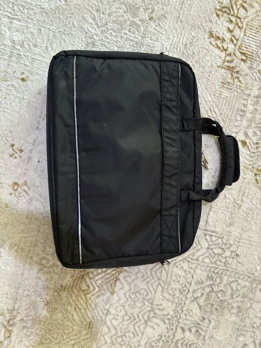 Сумка для ноутбука почти новый