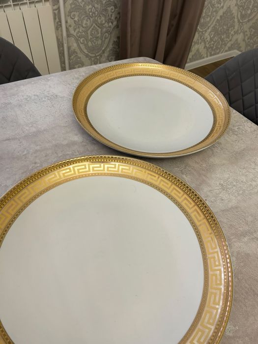 Продам блюдо под горячее