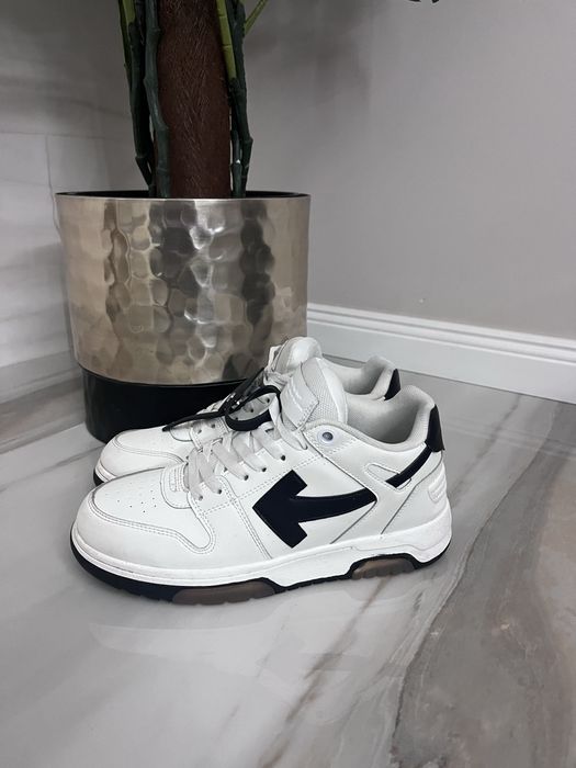 Off white out of office