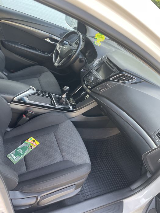 HYUNDAI i40 2012 — imagine 5