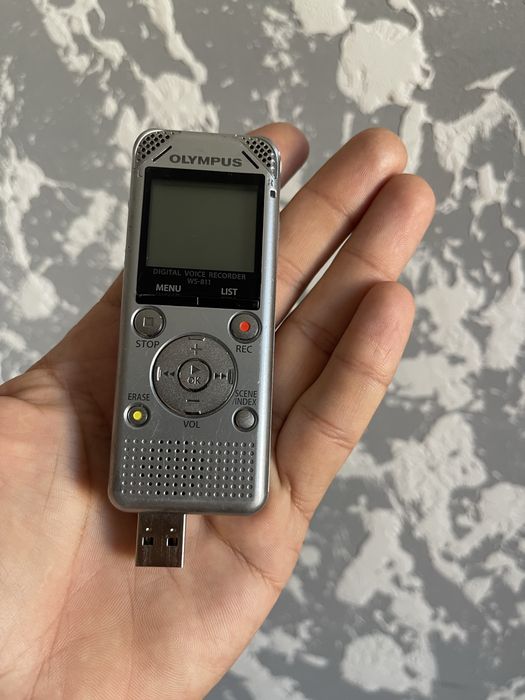 Диктафон 4г микро флешка