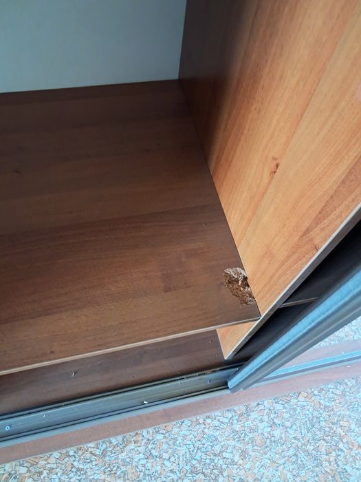 Платиновый шкаф зеркальный