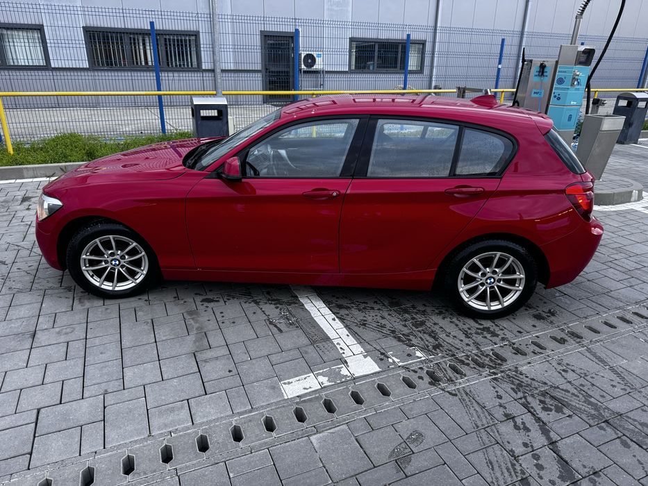 BMW Seria 1 F20 116i 136 CP – 2011 – Manuală 6+1 – 205.000 km – 2 chei – 2 seturi roți
