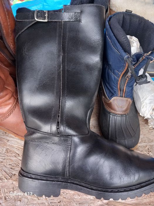 Cizme din piele groasă