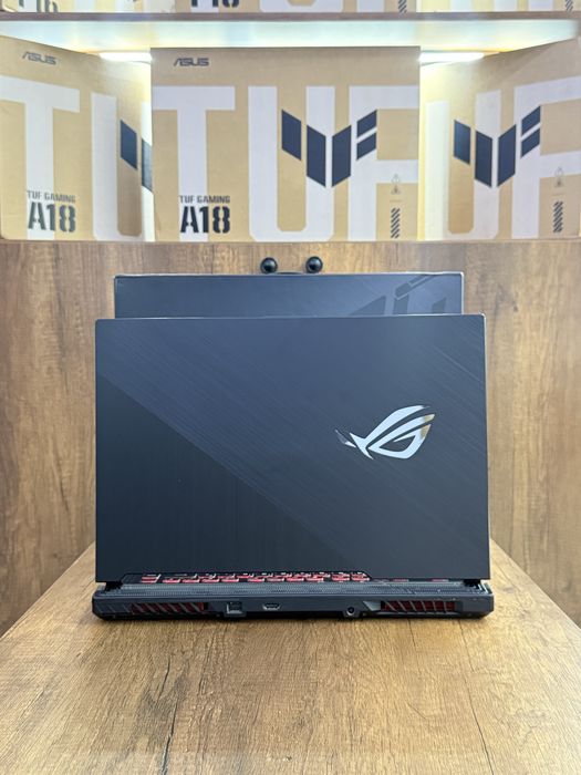 Ноутбук игравой Rog strix