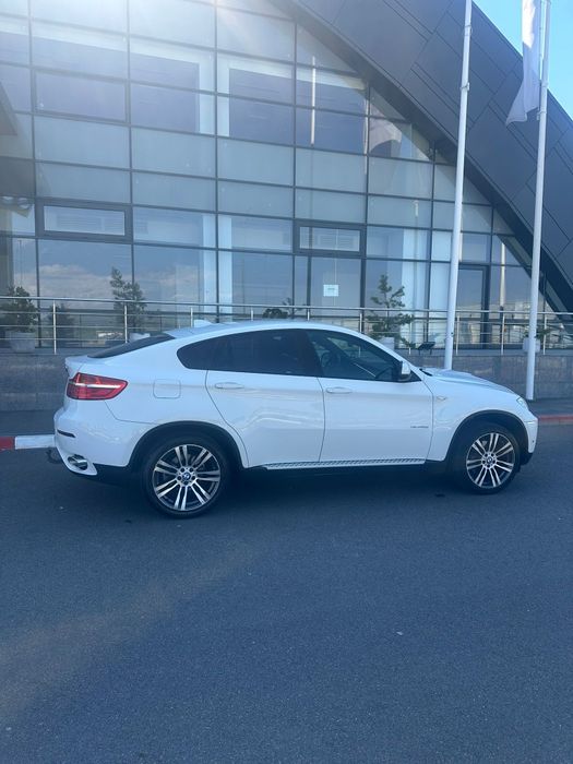 Vând BMW X6 M Pachet de fabrica