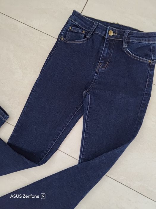 Дамски дънки XS размер