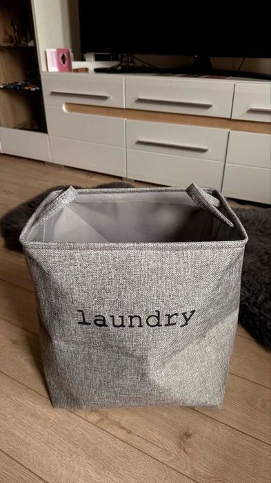 Чекмедже за пране в банята