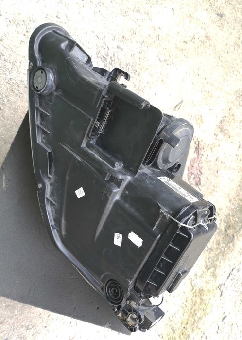 Оригинален фар Сеат Екзео  Seat Exeo Bixenon