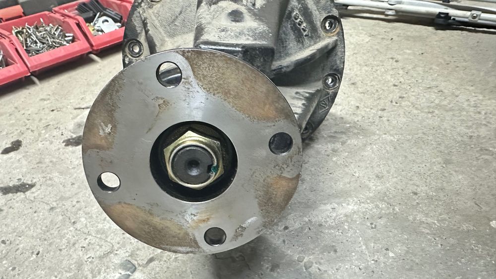 Продам задний редуктор Прадо 120