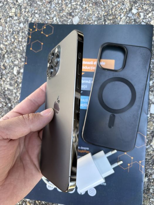 iPhone 13 Pro Max Grey, cu accesorii
