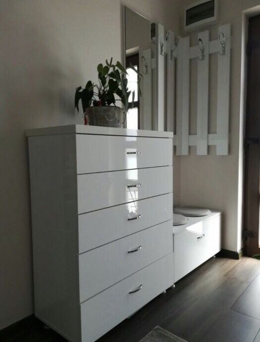 Montaj mobila modulara ikea. Montaj ikea